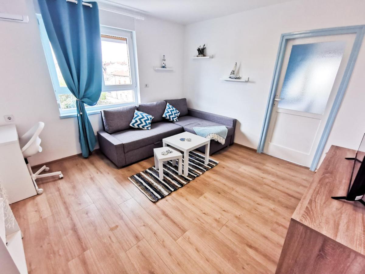 Sea Star Apartment بولا المظهر الخارجي الصورة